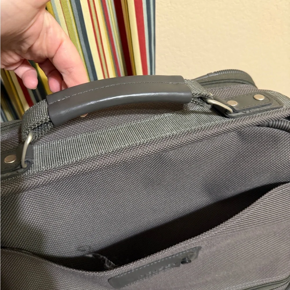 Delsey Carry On Luggage Nylon Gray Messenger Shoulder Bag 14”x11”x 7”